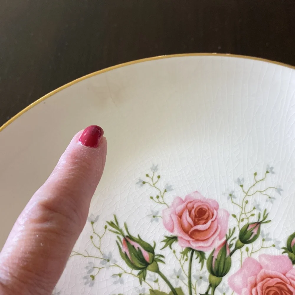 Vintage MCM Sabin Pink Roses Cake Stand! - Picture 3 of 8